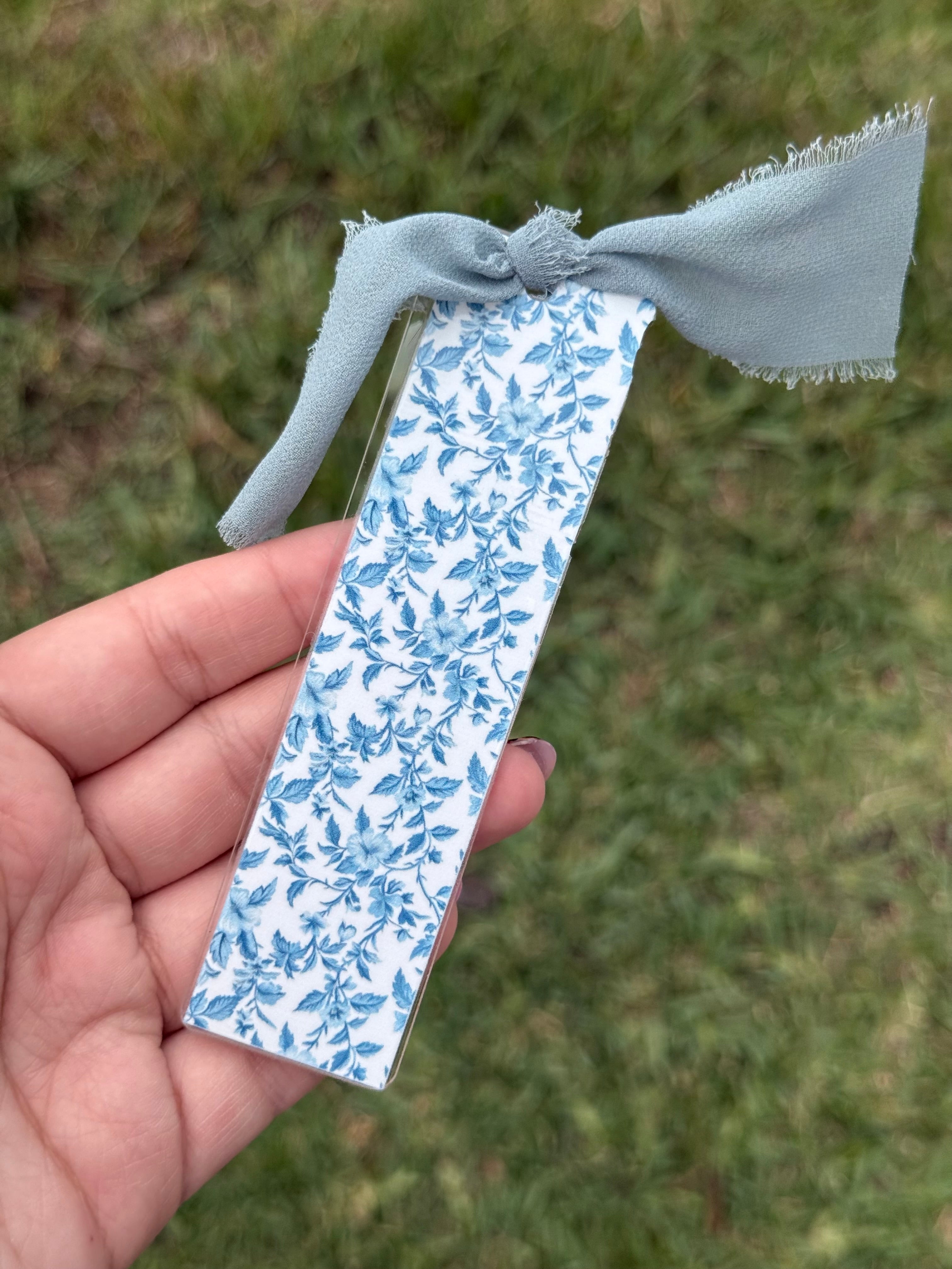#128- Bows & Flowers Coquette Collection Small Bookmarks