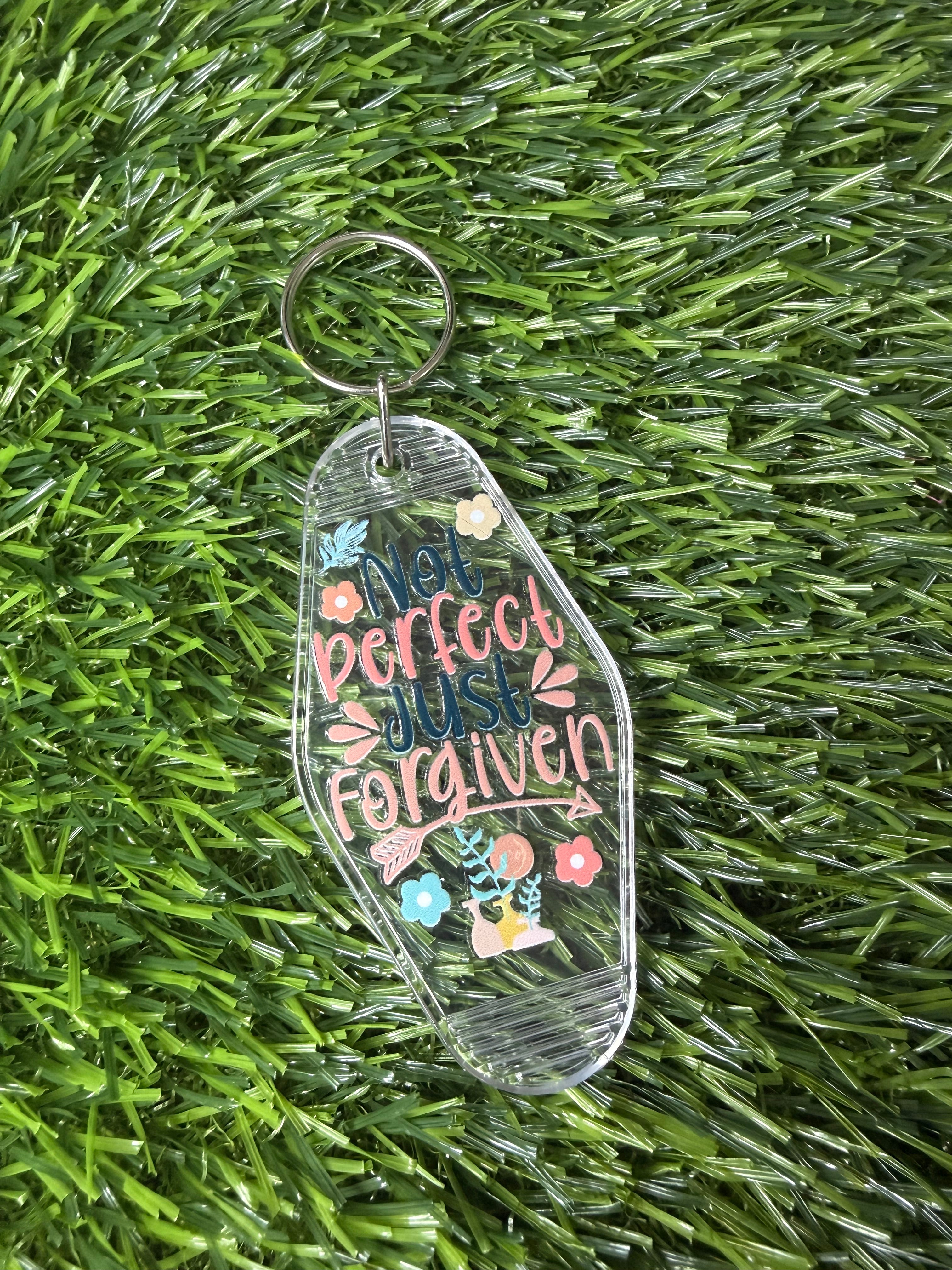 #377- Faith & Designs Collection Motel Keychains